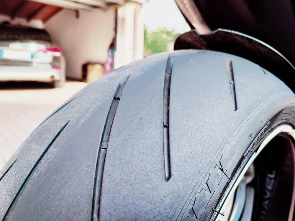 Ducati Diavel 1200 Carbon (2010 - 13) (4)