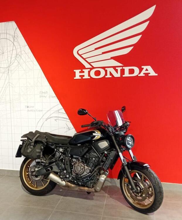 Yamaha XSR 700 (2022 - 25)