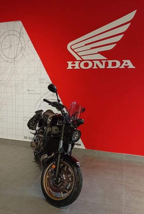 Yamaha XSR 700 (2022 - 25) (3)