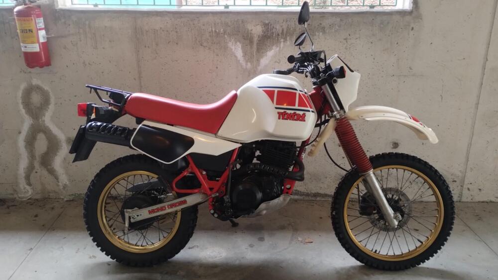 Yamaha Tenéré 600 XT600