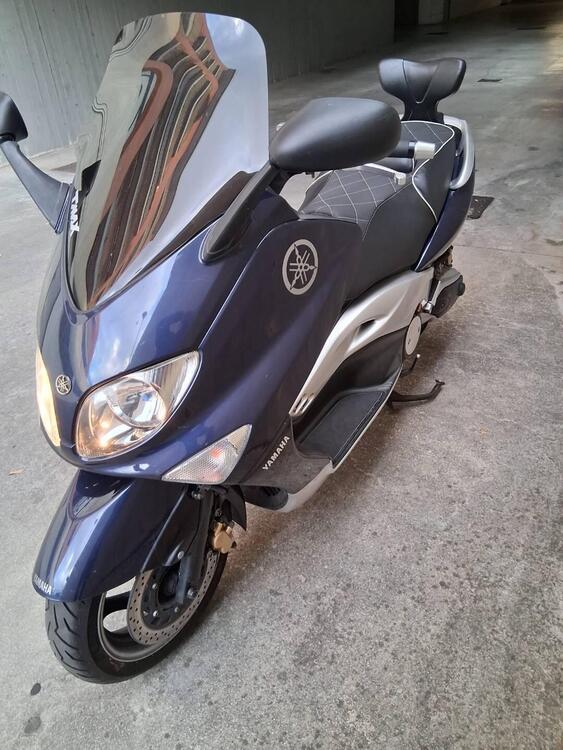 Yamaha T-Max 500 (2001 - 03) (4)