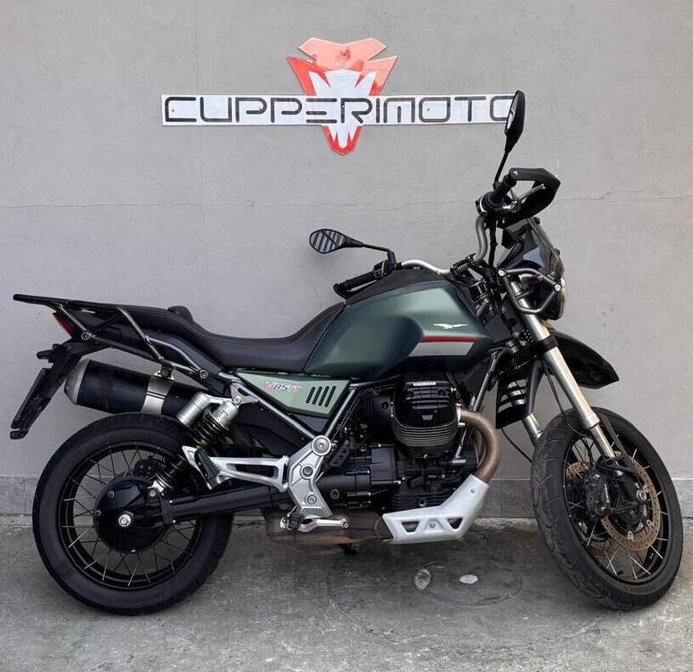 Moto Guzzi V85 TT (2021 - 23)