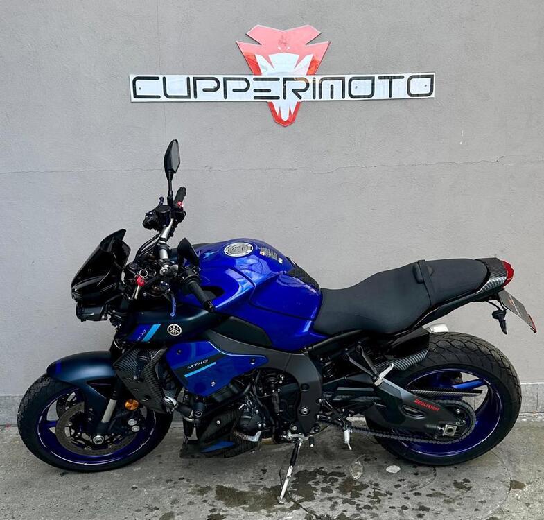 Yamaha MT-10 (2022 - 25) (2)