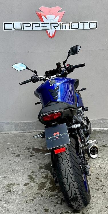 Yamaha MT-10 (2022 - 25) (3)