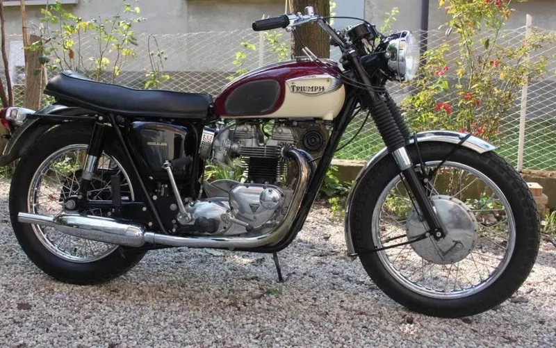 Triumph  Bonneville t120r America 1967