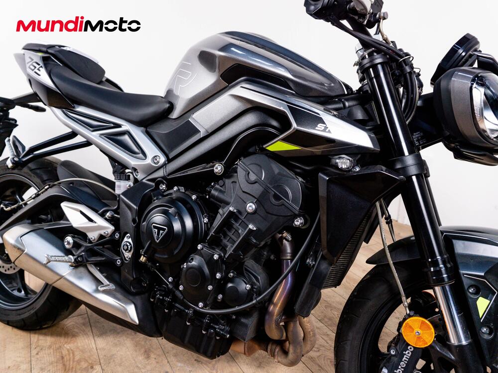 Triumph Street Triple 765 R (2023 - 25) (5)
