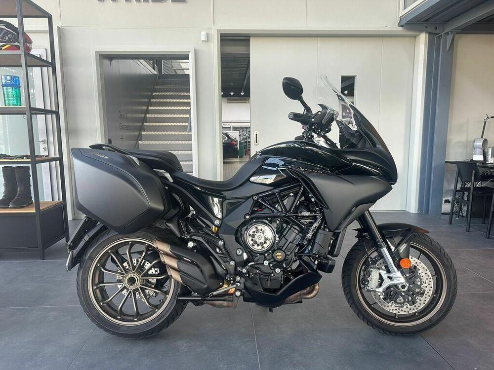 MV Agusta Turismo Veloce 800 Lusso (2021 - 23)