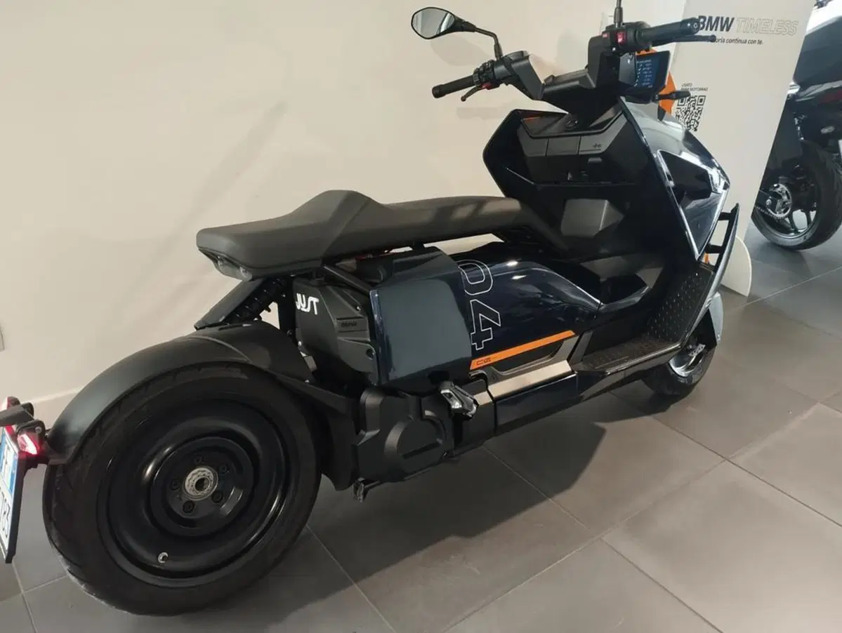 Bmw CE 04 (2021 - 25) (4)