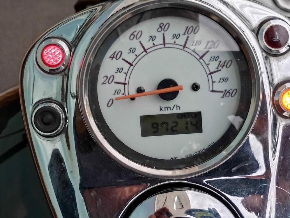 Honda VT 750 C2 Shadow (1998 - 03) (2)