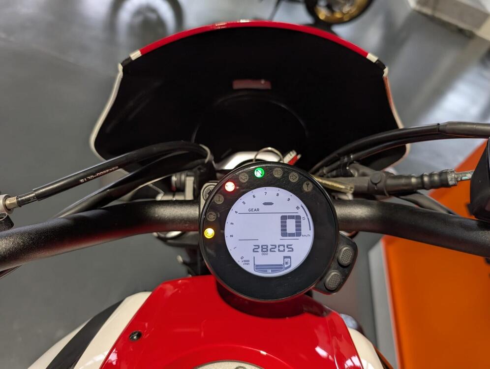 Yamaha XSR 700 (2021) (4)