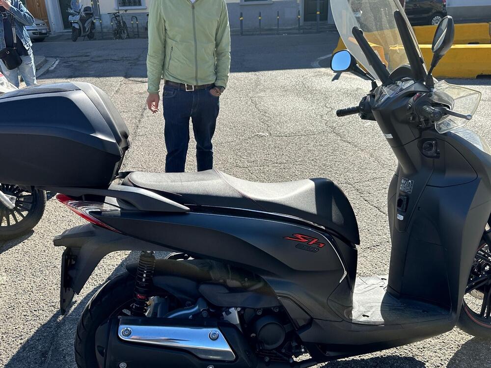 Honda SH 300 i Sport ABS (2018 - 20) (5)