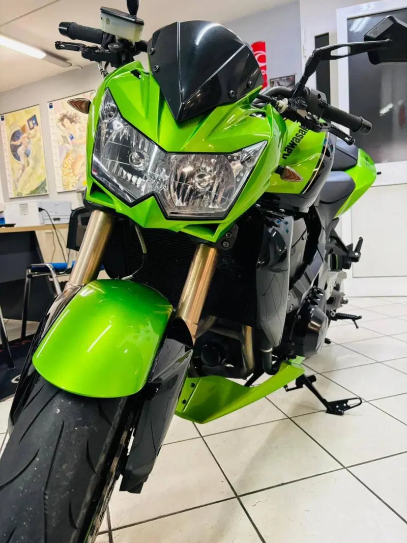 Kawasaki Z 750 R (2011 - 14) (8)