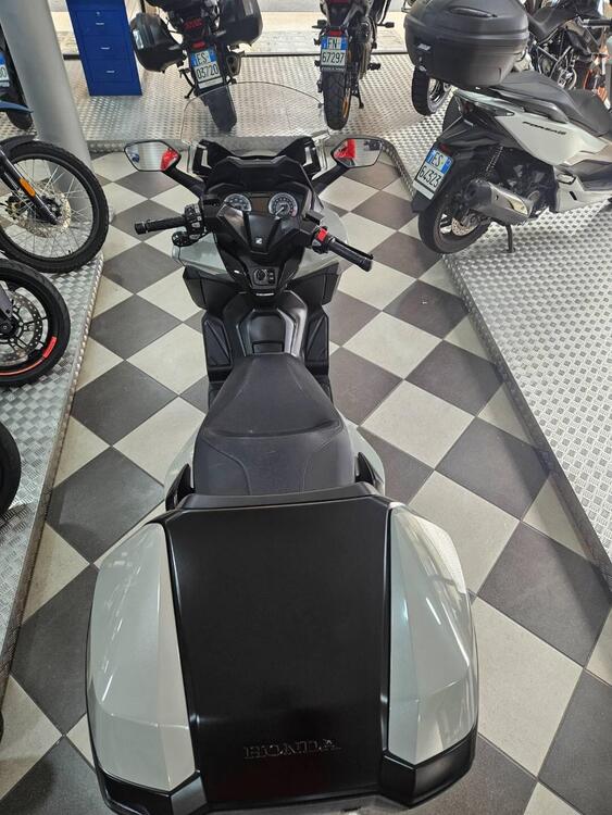 Honda Forza 350 Deluxe (2022 - 24) (4)