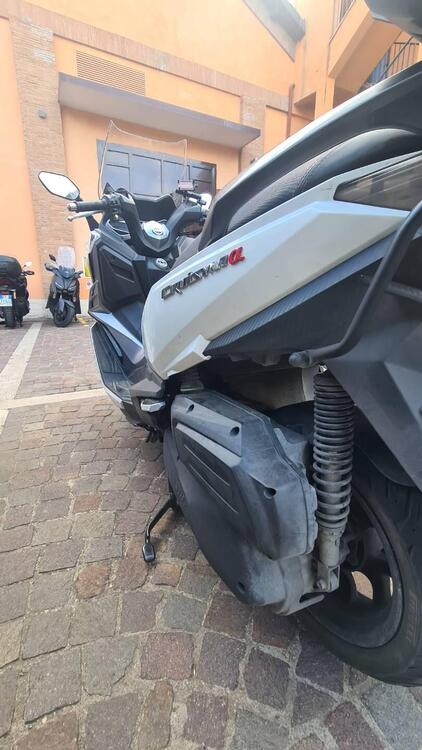 Sym Cruisym 300 (2021 - 24) (4)