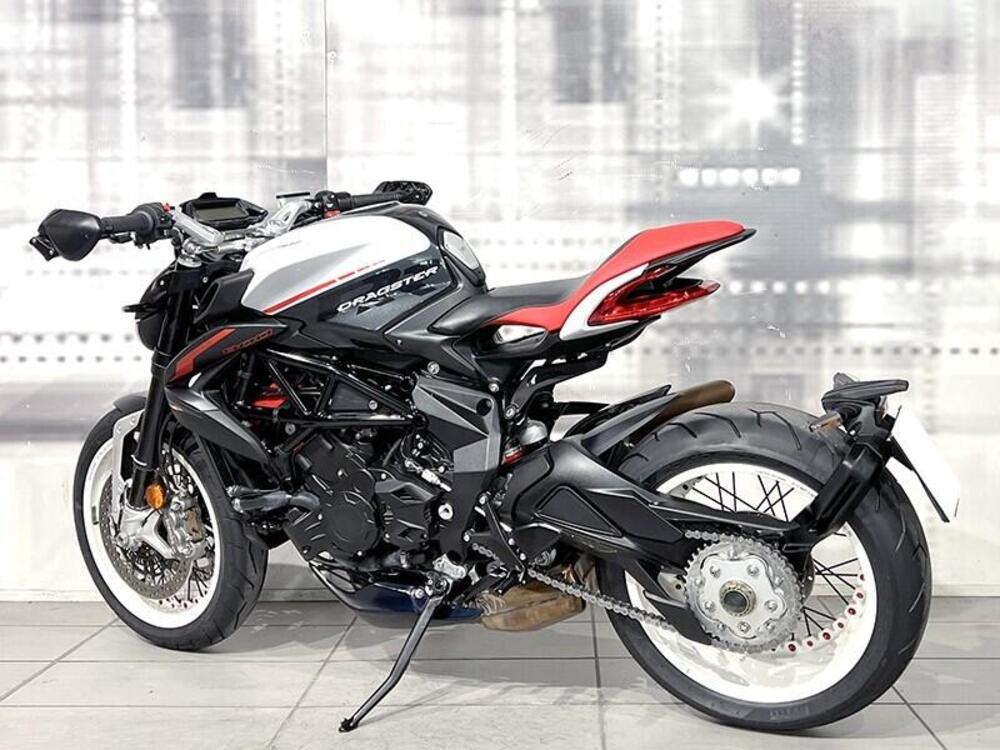 MV Agusta Dragster 800 RR (2018 - 20) (2)