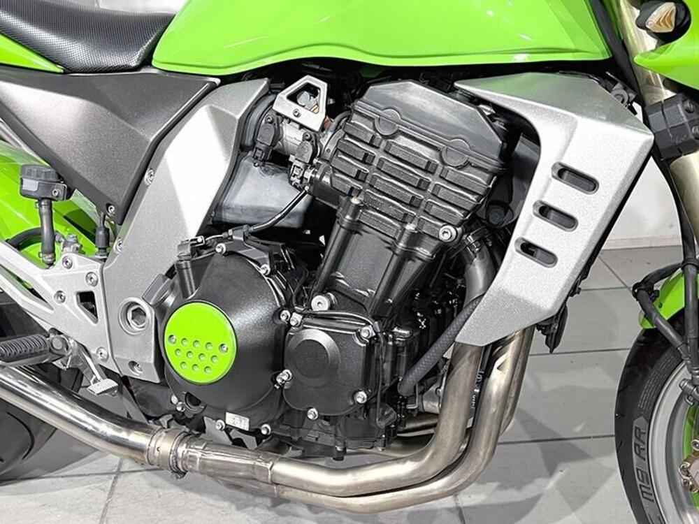 Kawasaki Z 1000 (2003 - 06) (5)