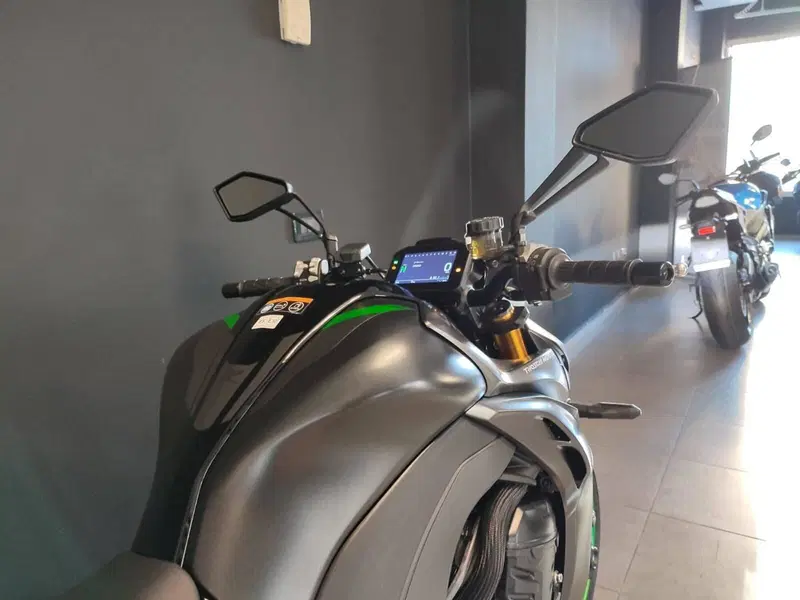 Kawasaki Z 1100 SE (2026) (6)