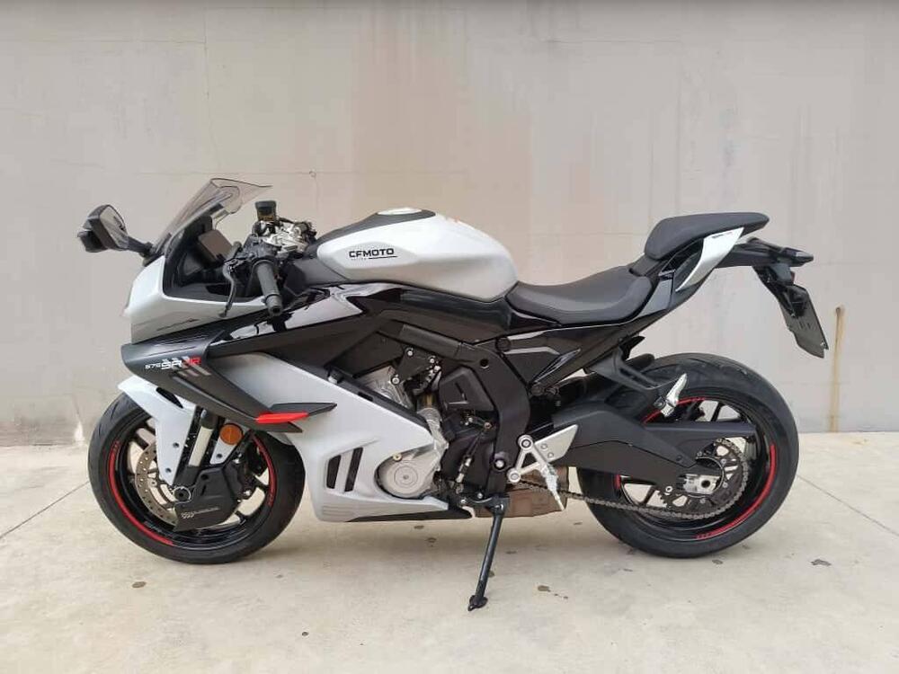 CFMOTO 675SR-R (2025) (2)