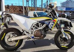 Husqvarna 701 Supermoto (2017 - 19) usata
