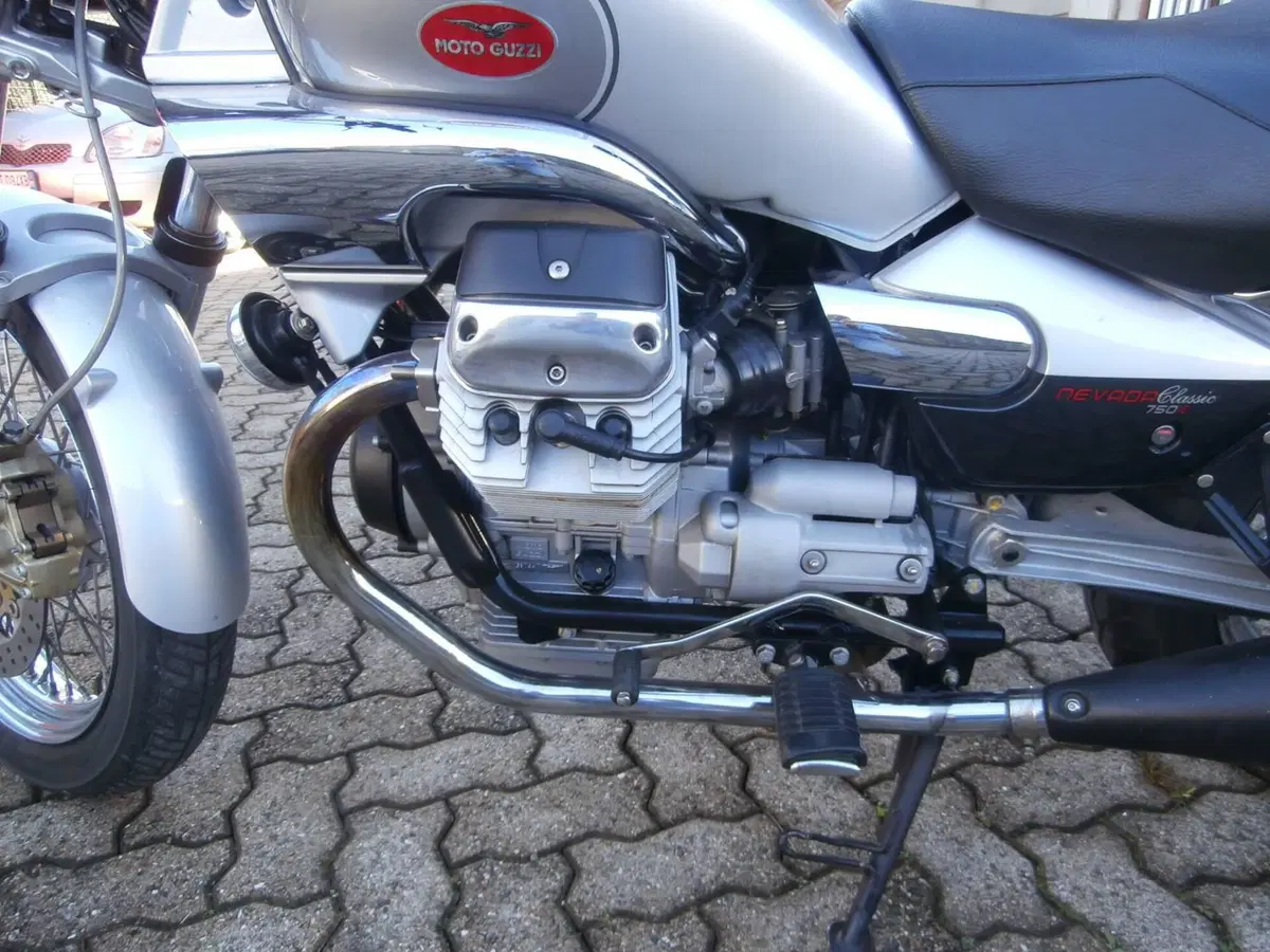 Moto Guzzi Nevada 750 Classic i.e. (2004 - 06) (12)