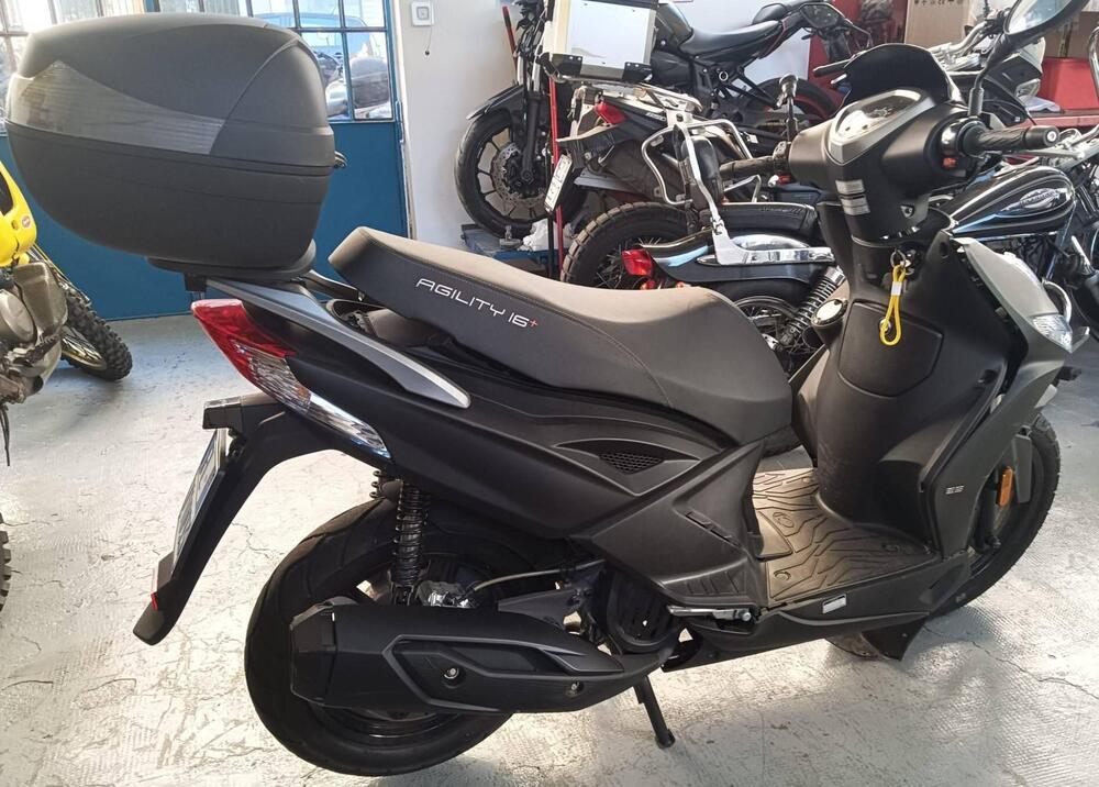 Kymco Agility 125 R16 + (2021 - 25) (4)