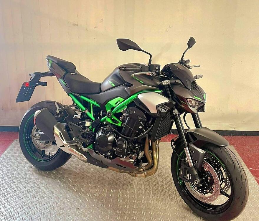 Kawasaki Z 900 (2025 - 26)
