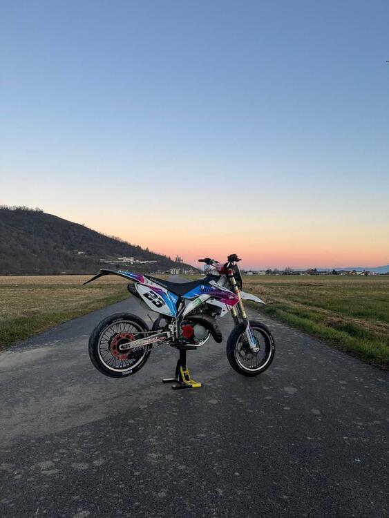 HM CRM 125 Derapage Competition 2t (2011 - 13) (3)