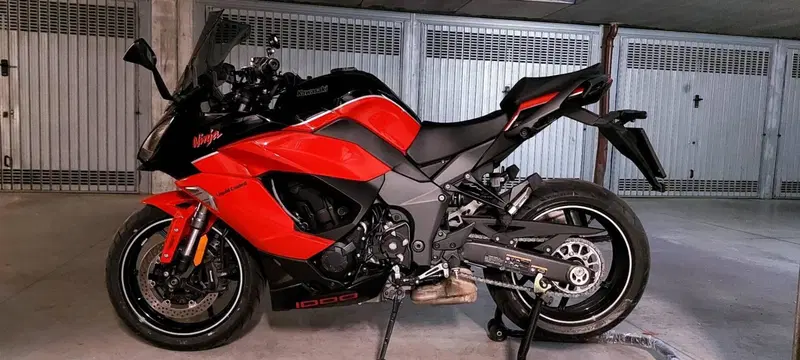 Kawasaki Ninja 1000 SX 40th Anniversary Edition (2024) (4)
