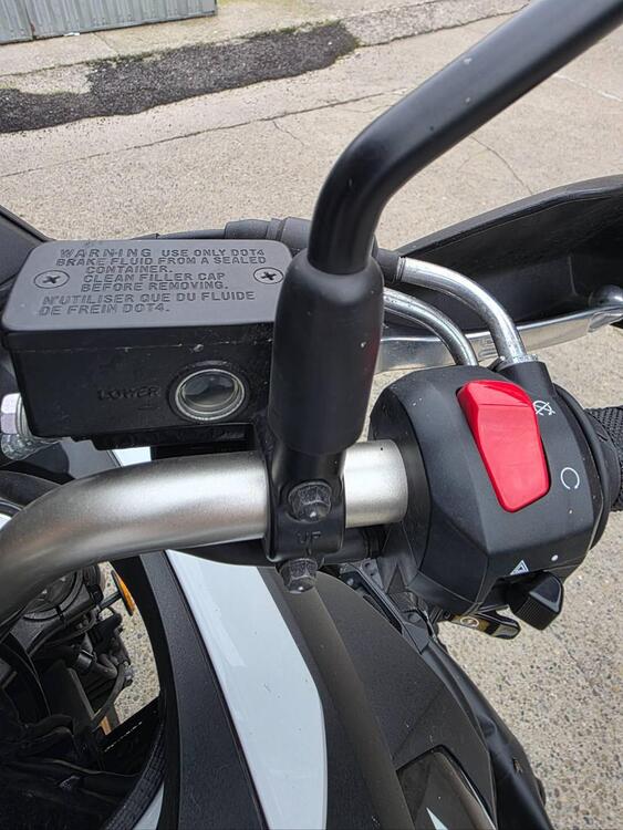 Suzuki V-Strom 650 (2021 - 25) (2)