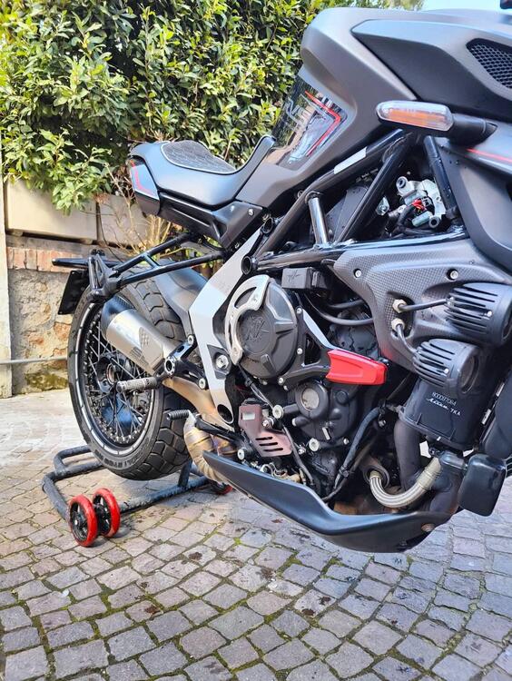 MV Agusta RVS #1 800 (2018 - 20) (3)