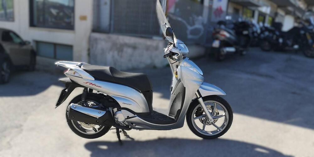 Honda SH 300 i (2006 - 10) (2)