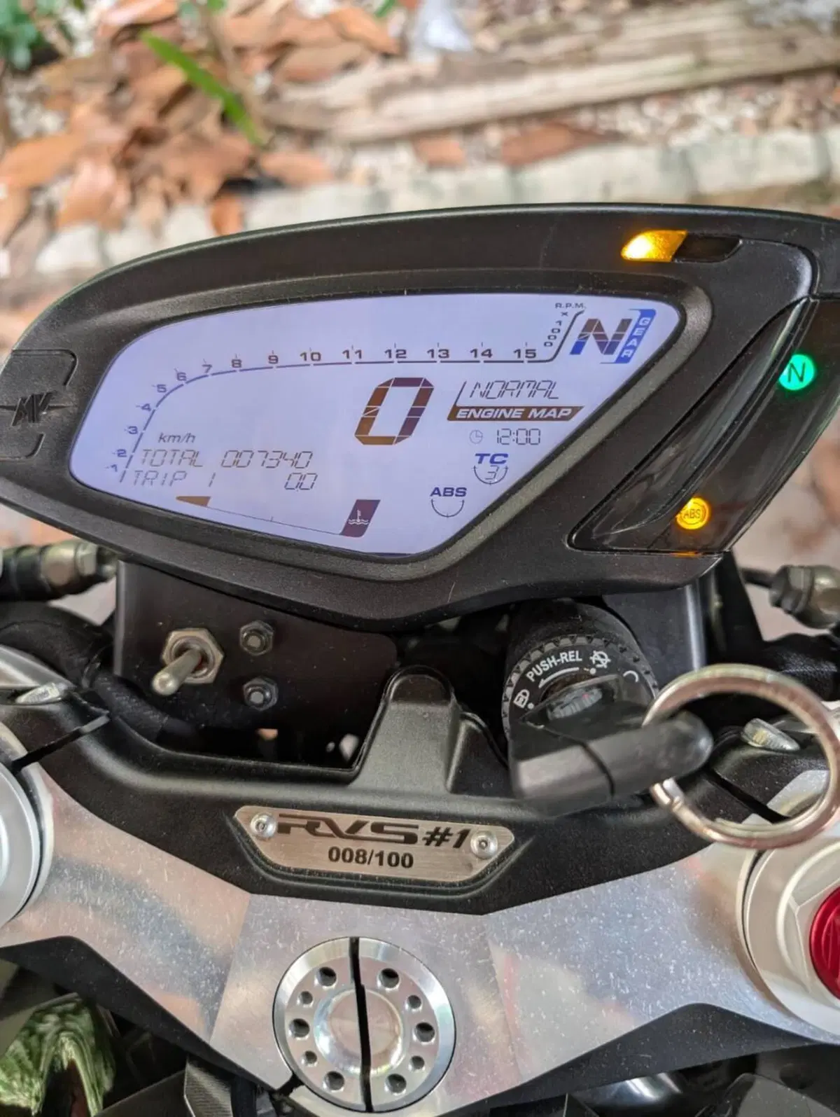 MV Agusta RVS #1 800 (2018 - 20) (6)