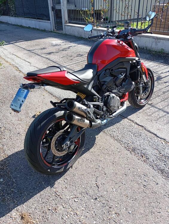 Ducati Monster 937 + (2021 - 25) (3)