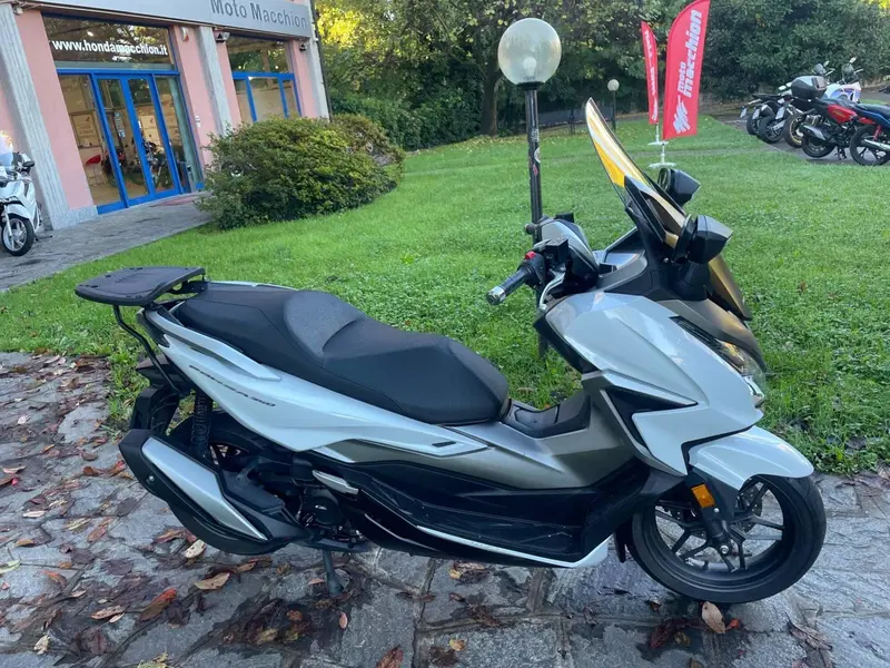 Honda Forza 350 (2022 - 24) (5)