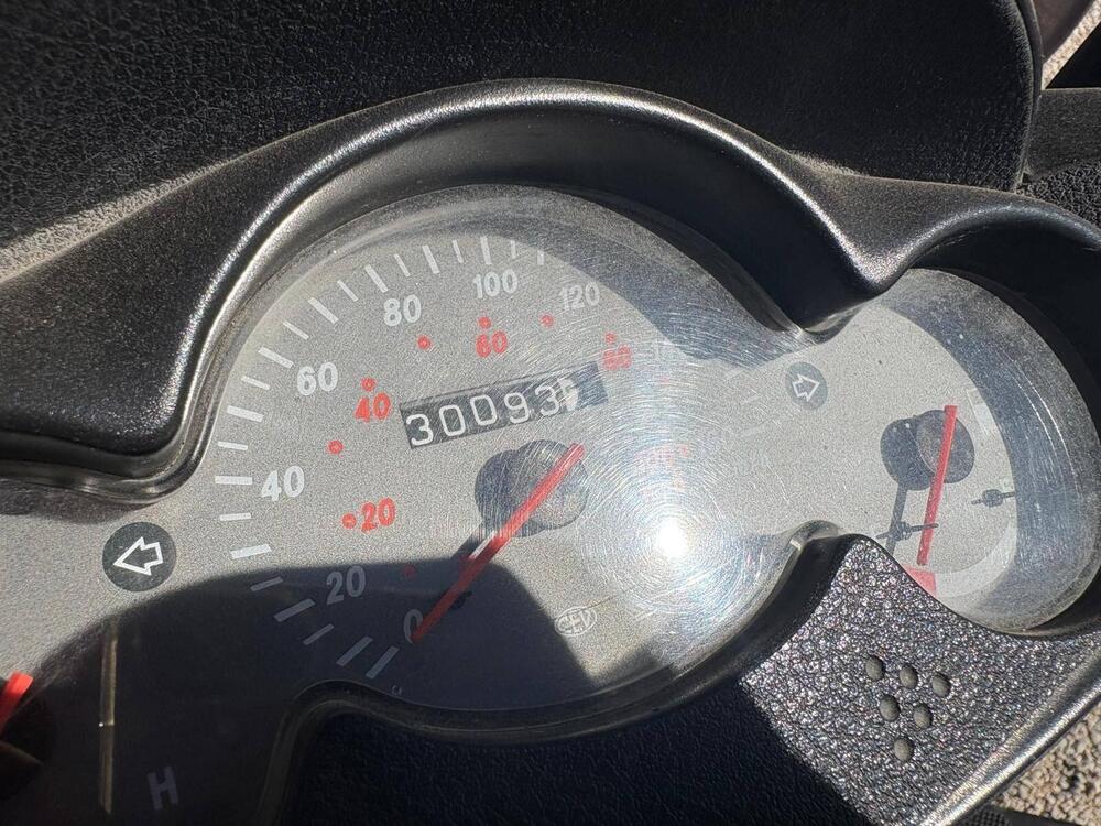 Yamaha Majesty 125 (2000 - 06) (5)