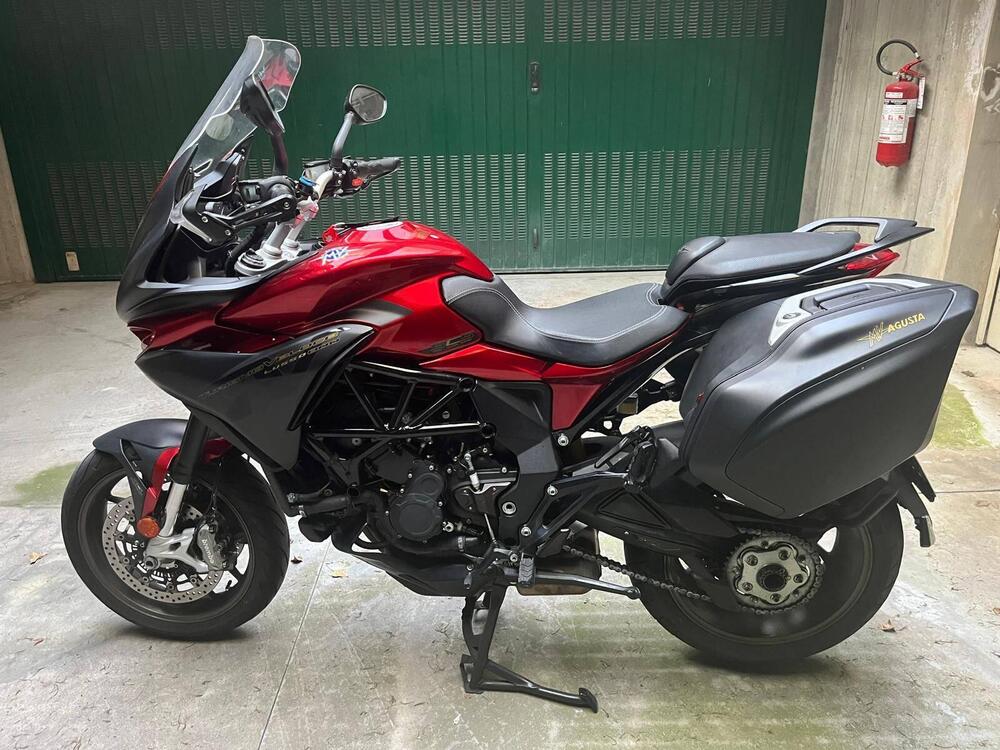 MV Agusta Turismo Veloce 800 RC SCS (2021 - 22) (5)