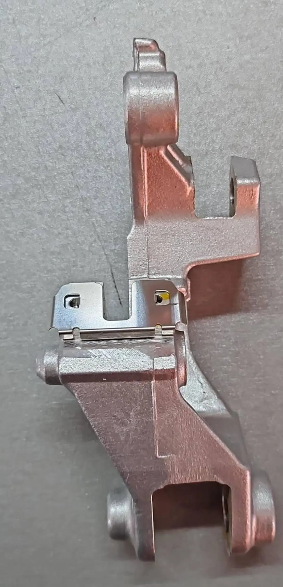 45110MJ6016 Supporto pinza freno NS400 Nissin (2)