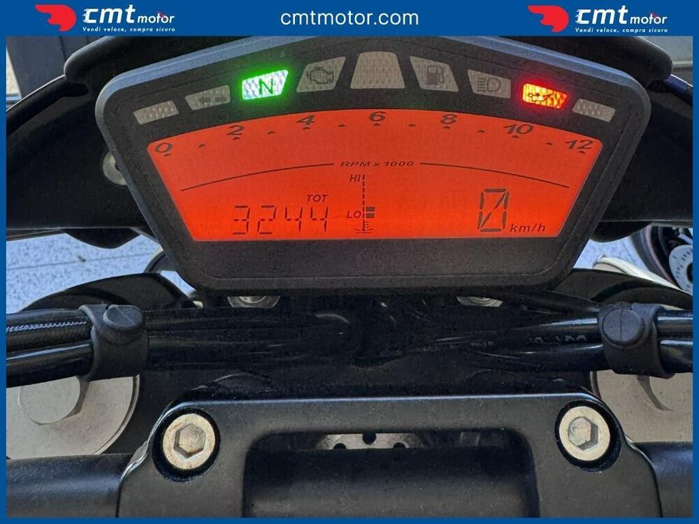 Ducati Hypermotard 796 (2012) (5)