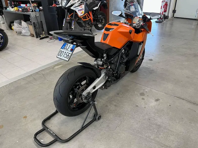 KTM 1190 RC8 (2008 - 09) (6)