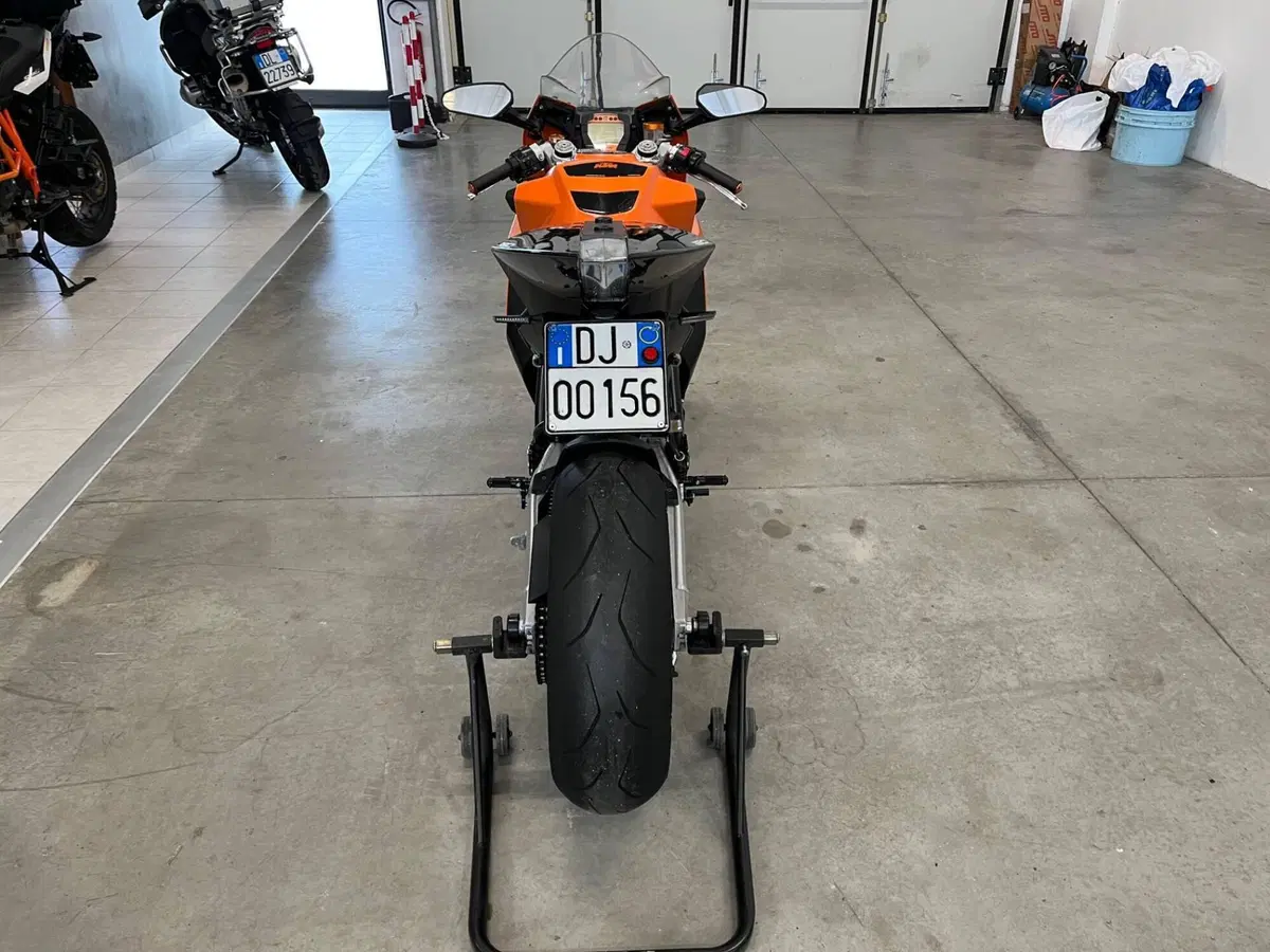 KTM 1190 RC8 (2008 - 09) (7)