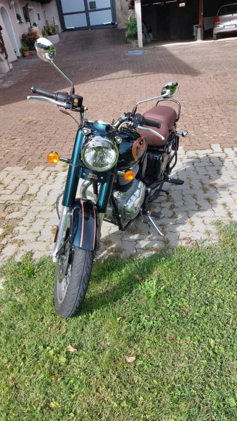Royal Enfield Classic 350 (2021 - 26) (5)