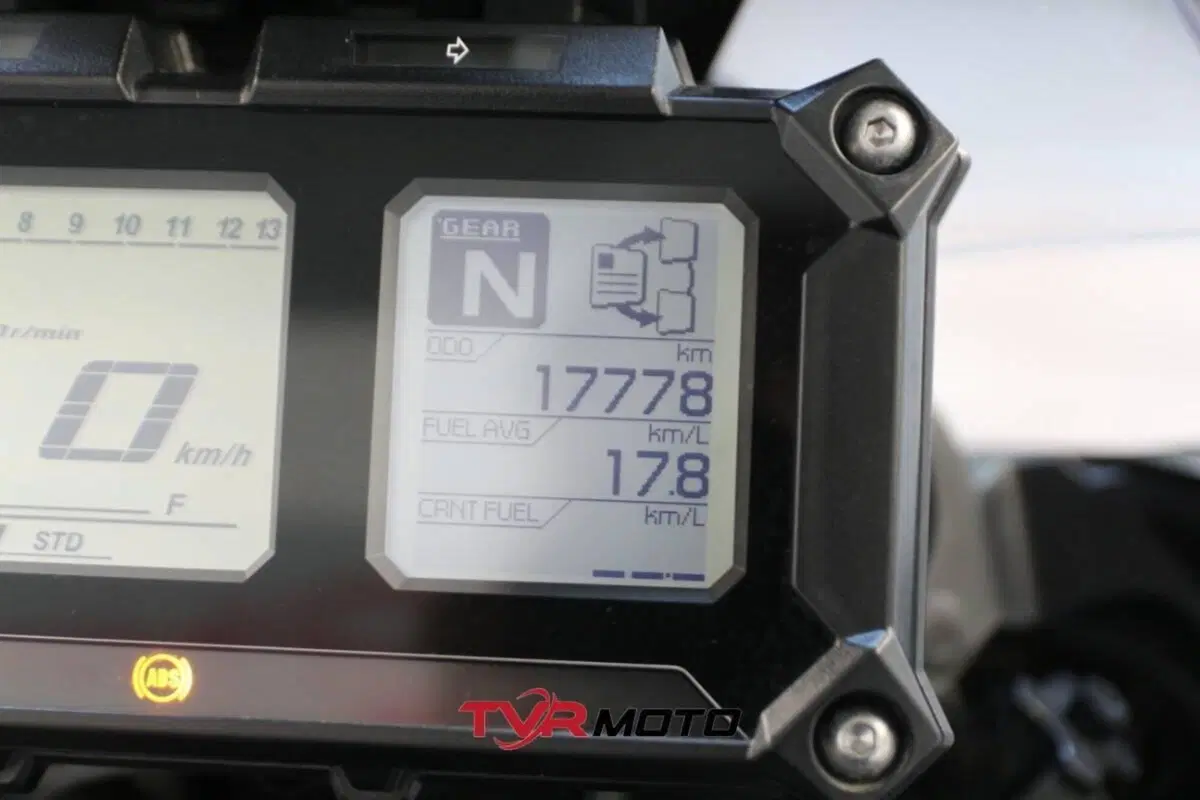 Yamaha Tracer 900 (2018 - 20) (11)