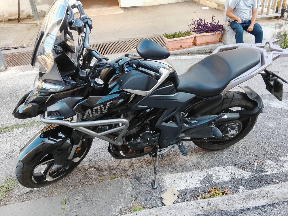 Zontes ZT350-T1 (2022 - 25)