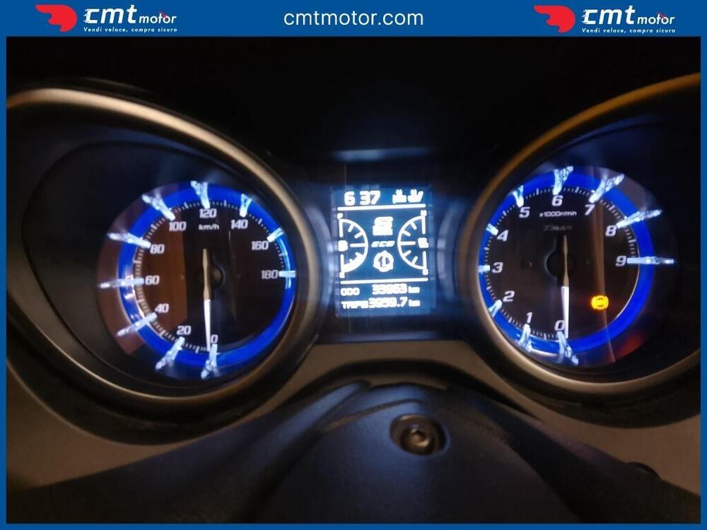 Yamaha T-Max 560 (2020 - 21) (5)