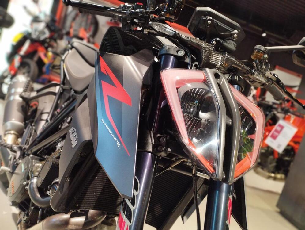 KTM 1290 Super Duke R ABS (2017 - 18) (3)