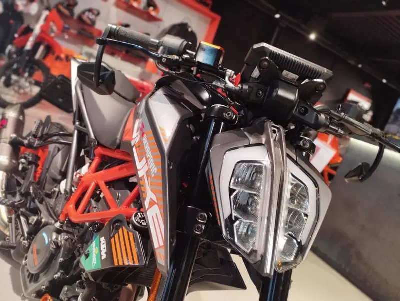 KTM 125 Duke (2021 - 23) (3)