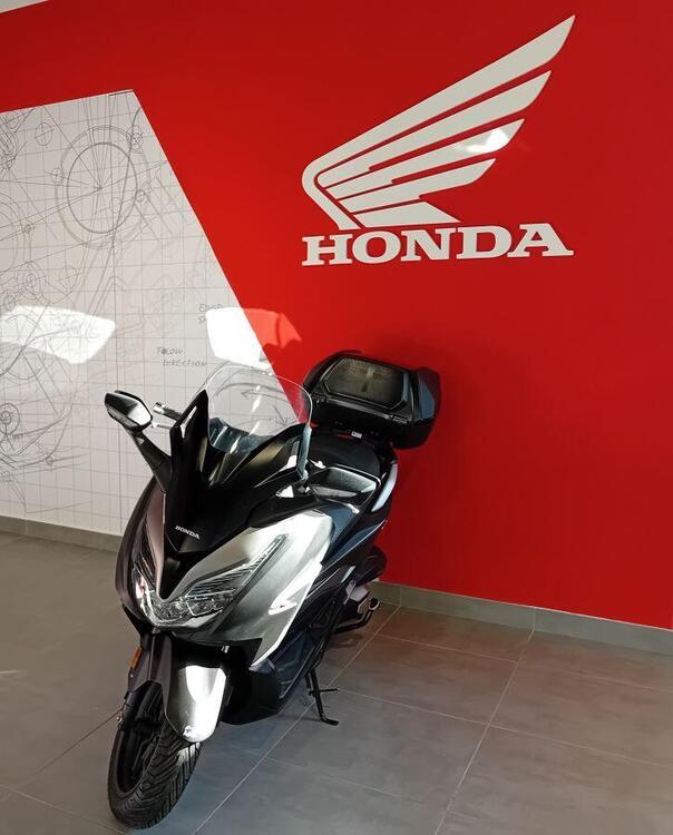 Honda Forza 350 Deluxe (2022 - 24) (4)