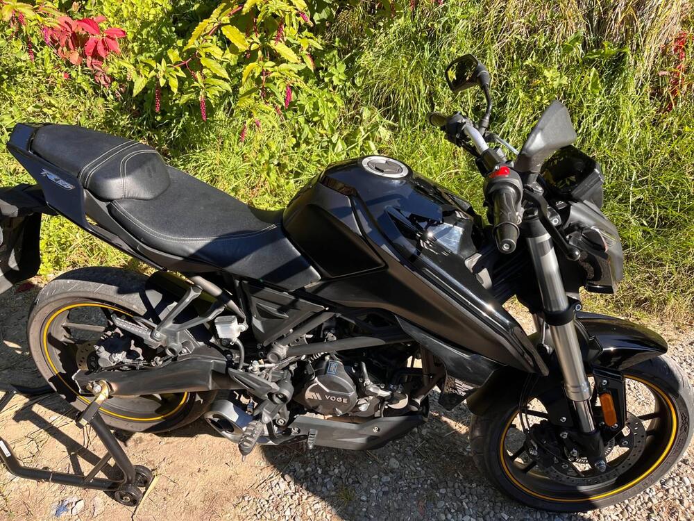 Voge Brivido 125R (2023 - 25) (2)