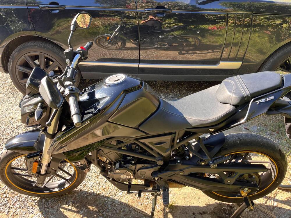 Voge Brivido 125R (2023 - 25) (3)