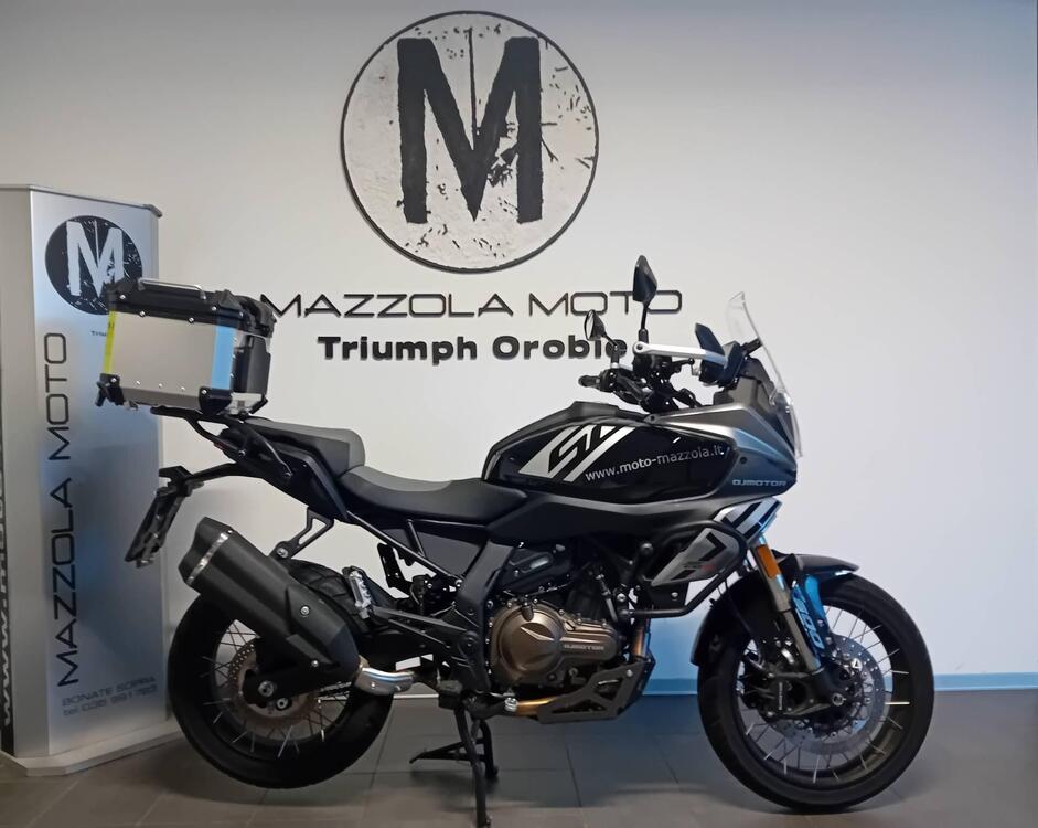 QJ Motor SRT 600 SX (2024 - 25)